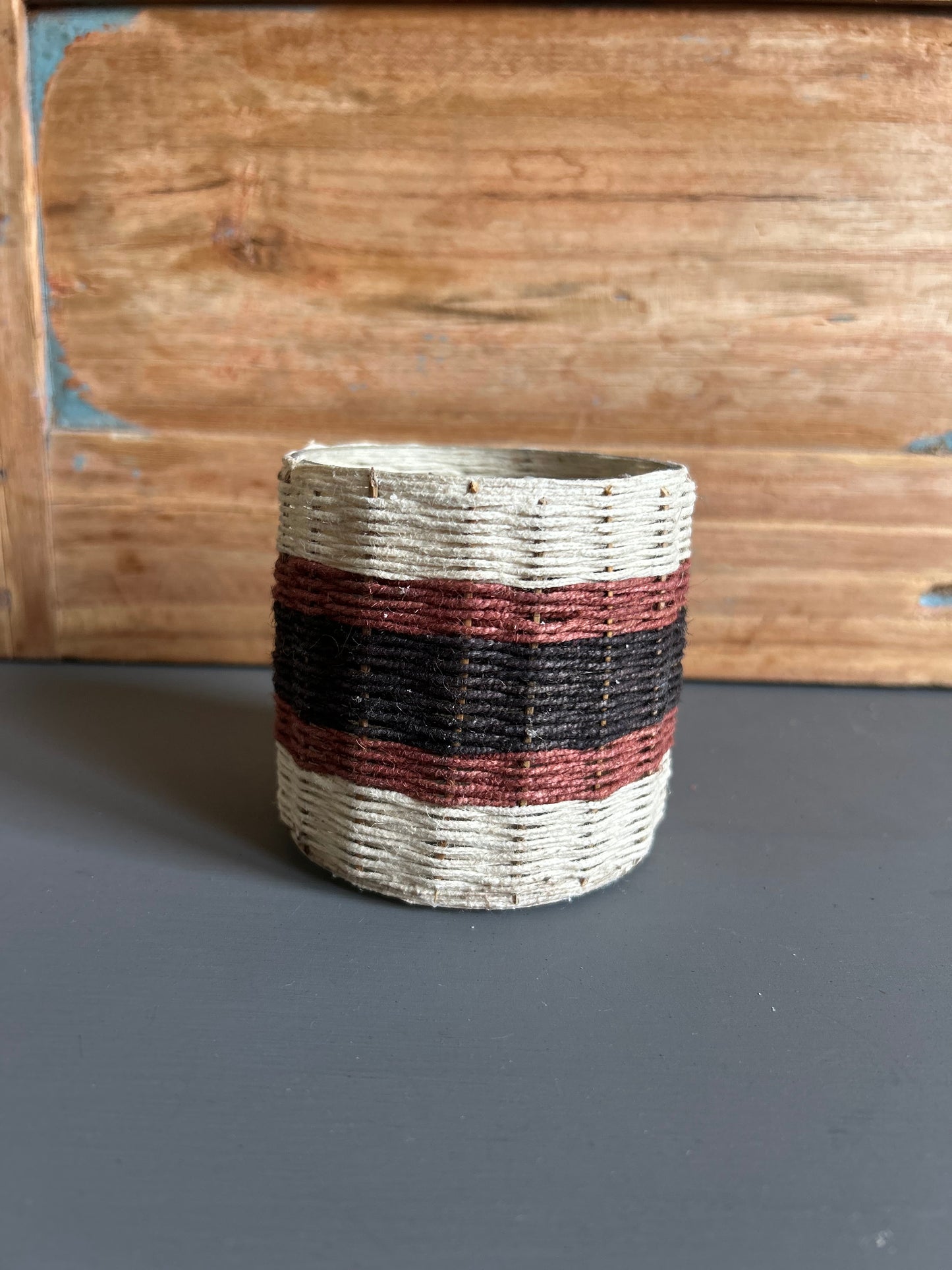 waxine glaasje omwikkeld met touw