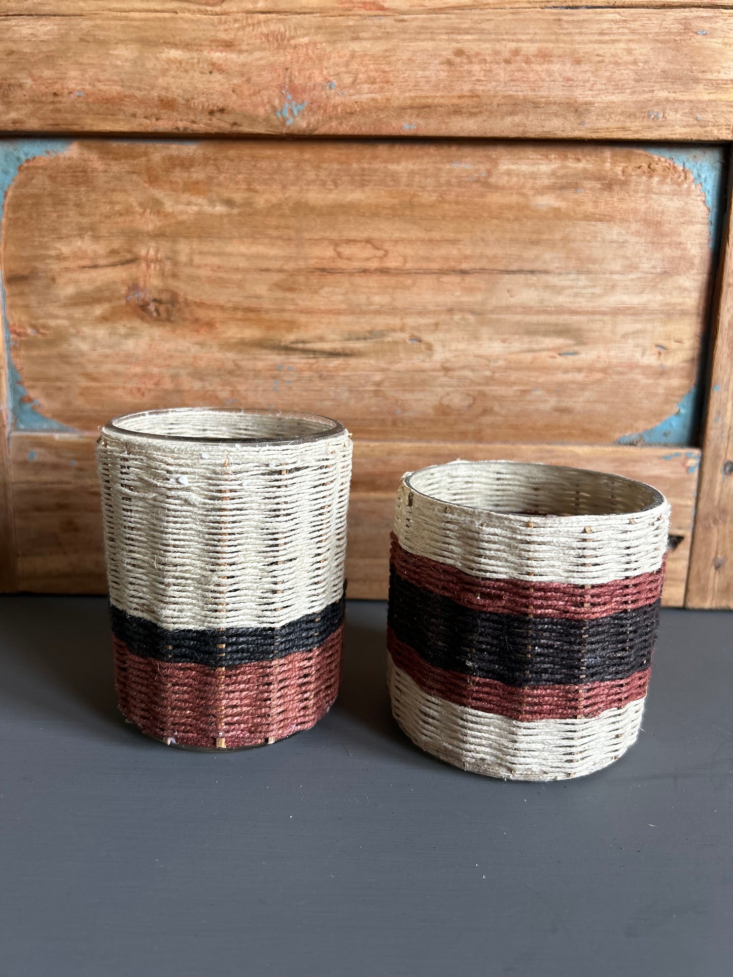 waxine glaasje omwikkeld met touw