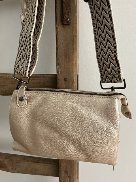 Champagne schoudertasje - New york