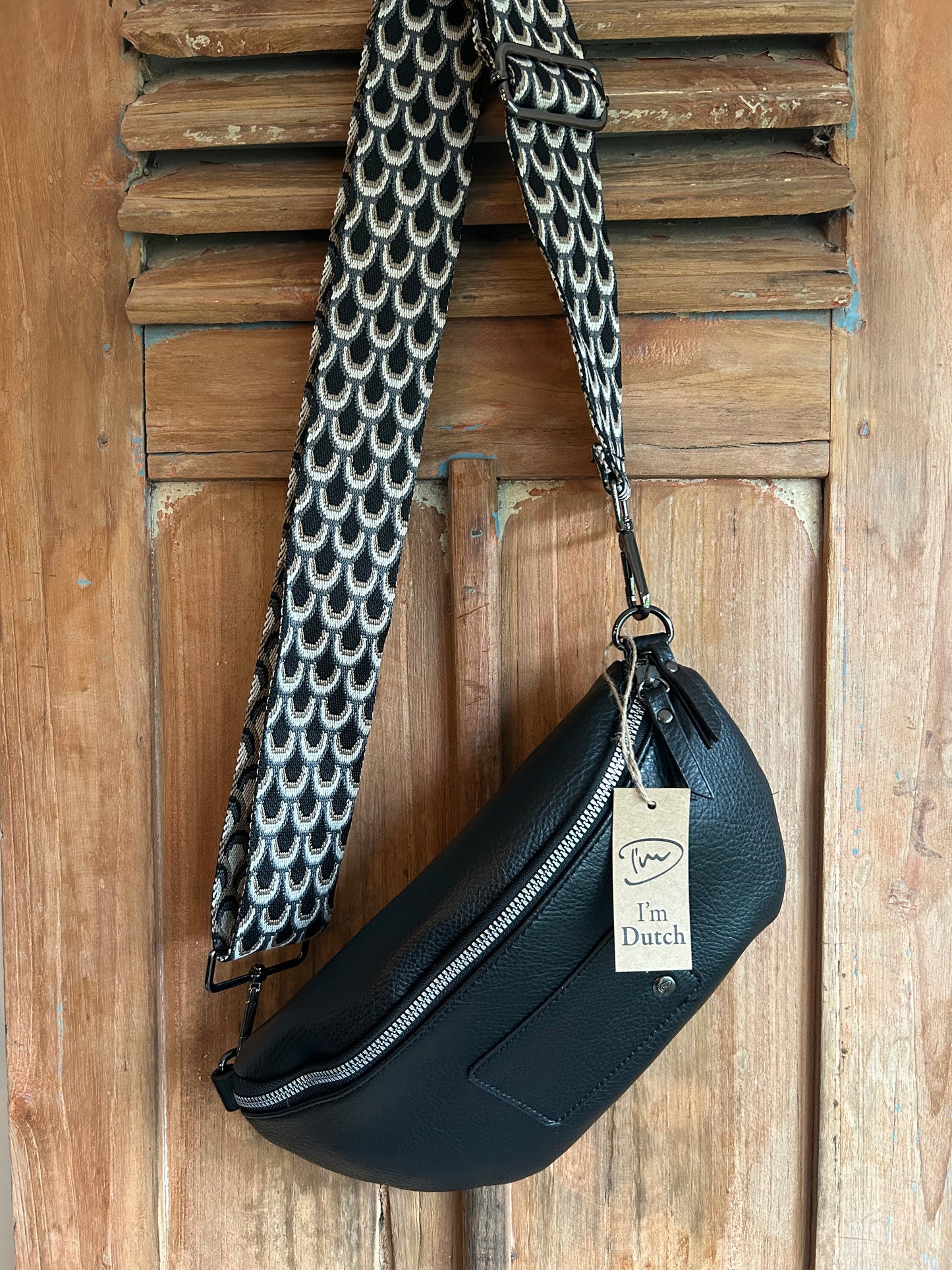 Zwarte crossbody -Neede