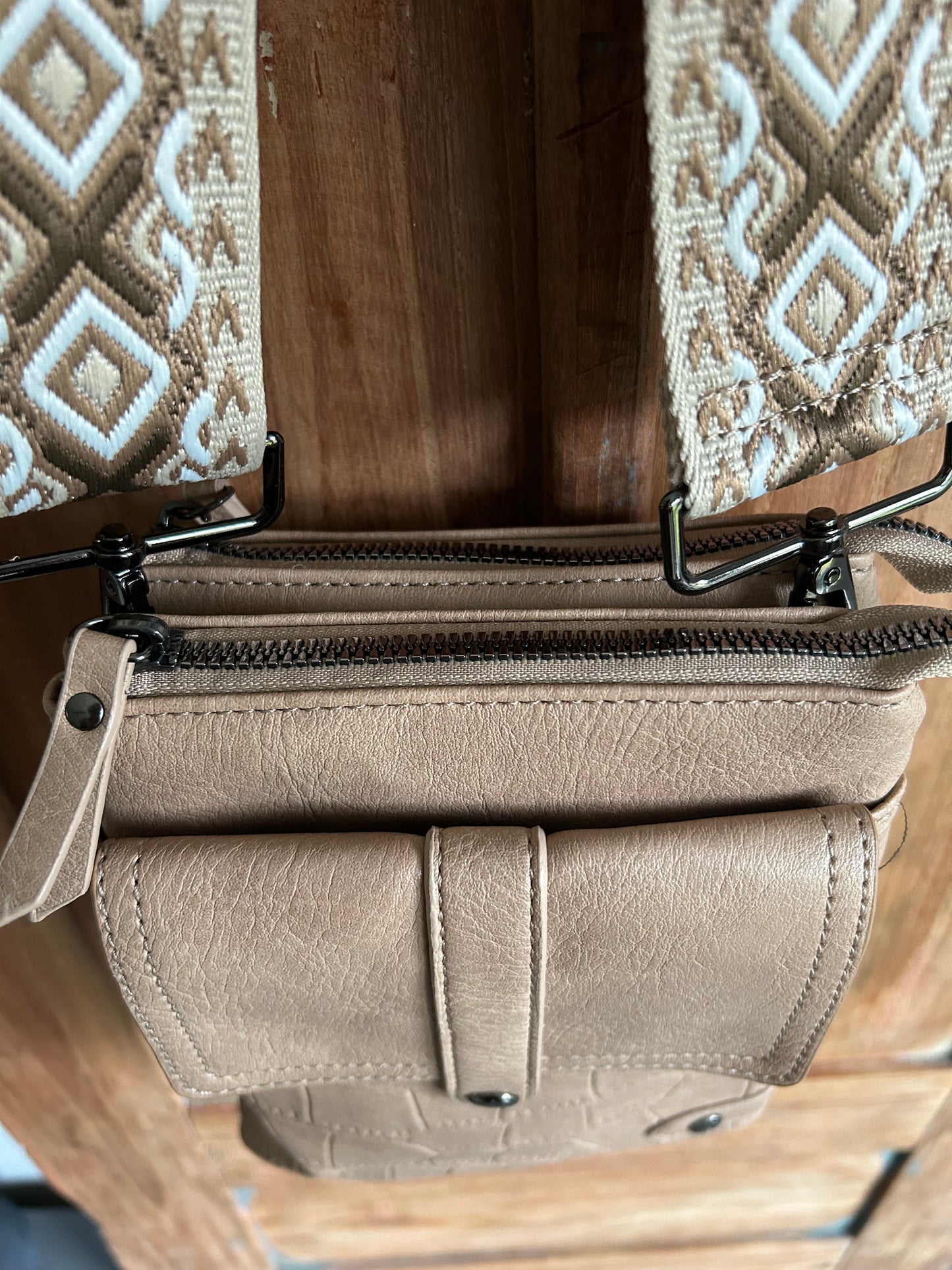 Sand telefoon en schoudertasje - Tyler new