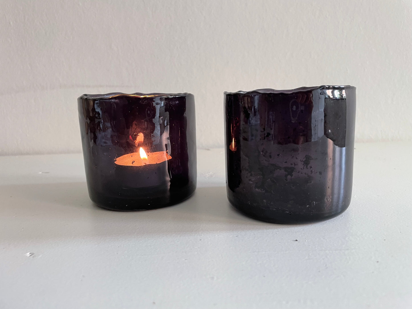 Waxinehouder van zwart glas